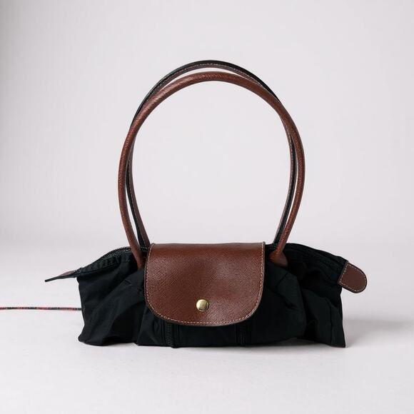 Pliage handbag
Never worn
Black, Polyester - Picture 4 of 5